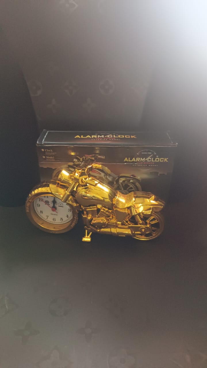 Golden Motorcycle Shape Alarm Clock, Motor Table Clock for Home Decor (1 Pc) Golden Motorcycle Shape Alarm Clock, Motor Table Clock for Home Decor (1 Pc)